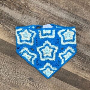 Blue & Cream Star Crochet Bandana
